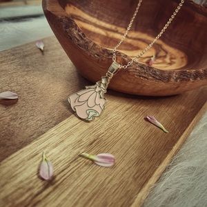 COPY - Cadena de princesa Bella 🥀